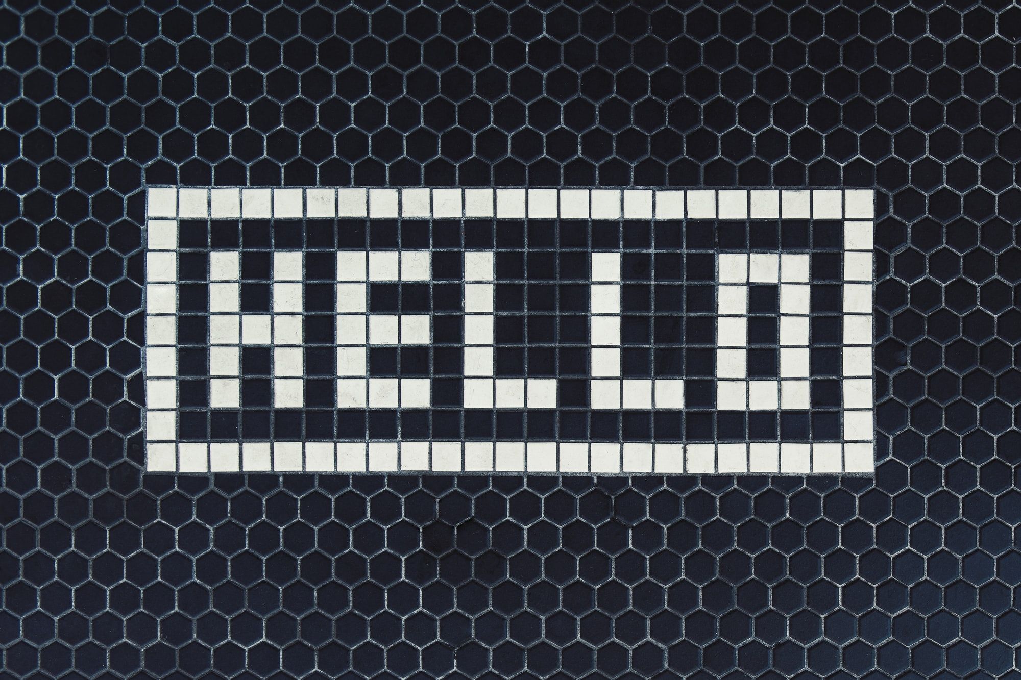 手把手第一篇:写出第一行 Hello World